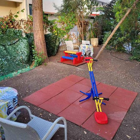 Hotel Agni -Enoikiazomena Diamerizmata Kallithea  Bagian luar foto
