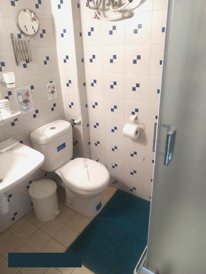 Hotel Agni -Enoikiazomena Diamerizmata Kallithea  Bagian luar foto