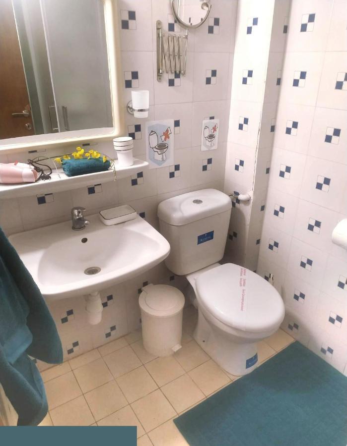 Hotel Agni -Enoikiazomena Diamerizmata Kallithea  Bagian luar foto
