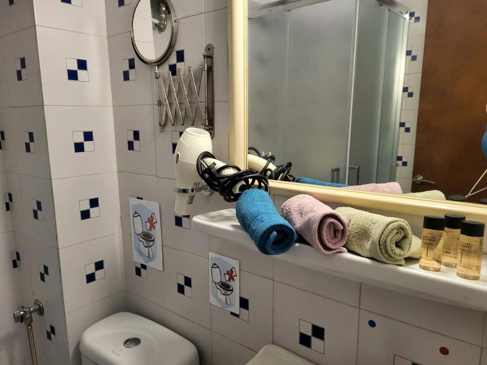 Hotel Agni -Enoikiazomena Diamerizmata Kallithea  Bagian luar foto